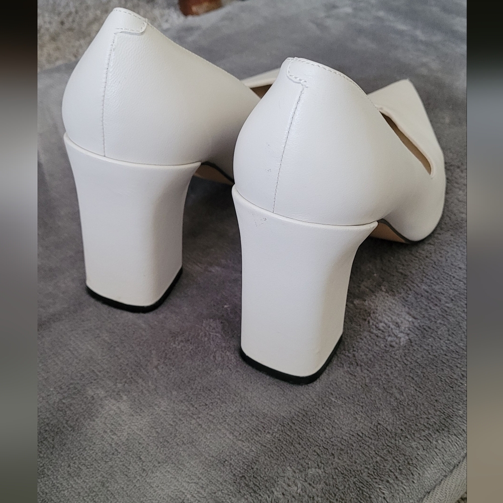 Marc Fisher High Heel Block Heel Pointy Toe Shoes… - image 7